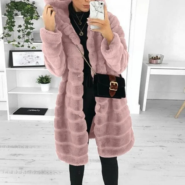 Street-Wave Luxury Puffer Winter Coat With Hood For Women, Cozy Warmth And Chic Style