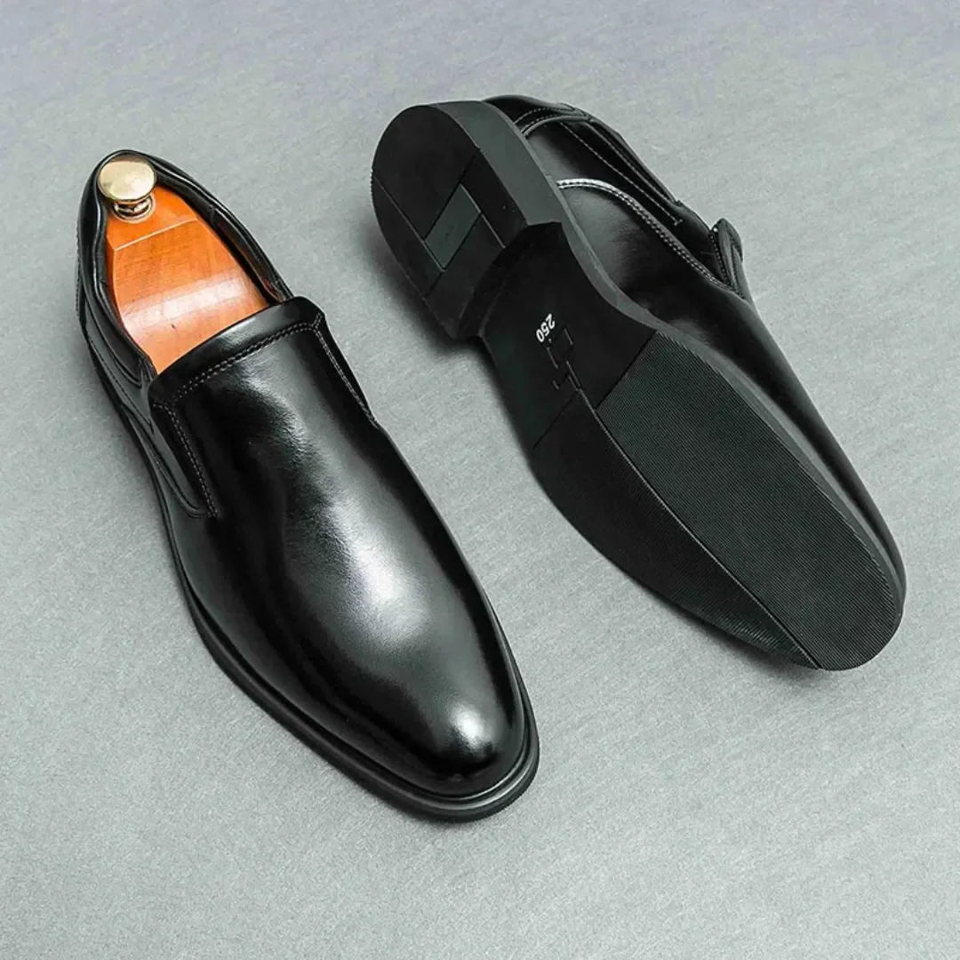 Street-Wave Alric Prime Leather Slip On Loafers For Men With Streamlined Silhouette And Soft Leather Lining