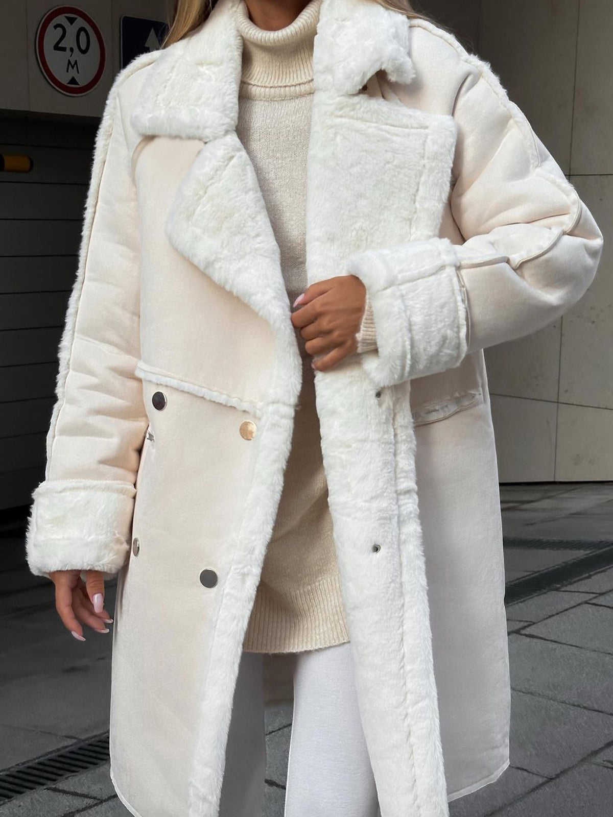 Street-wave Suede Maxi Jacket Luxury Long Coat For Women Chic Urban Style And Timeless Elegance