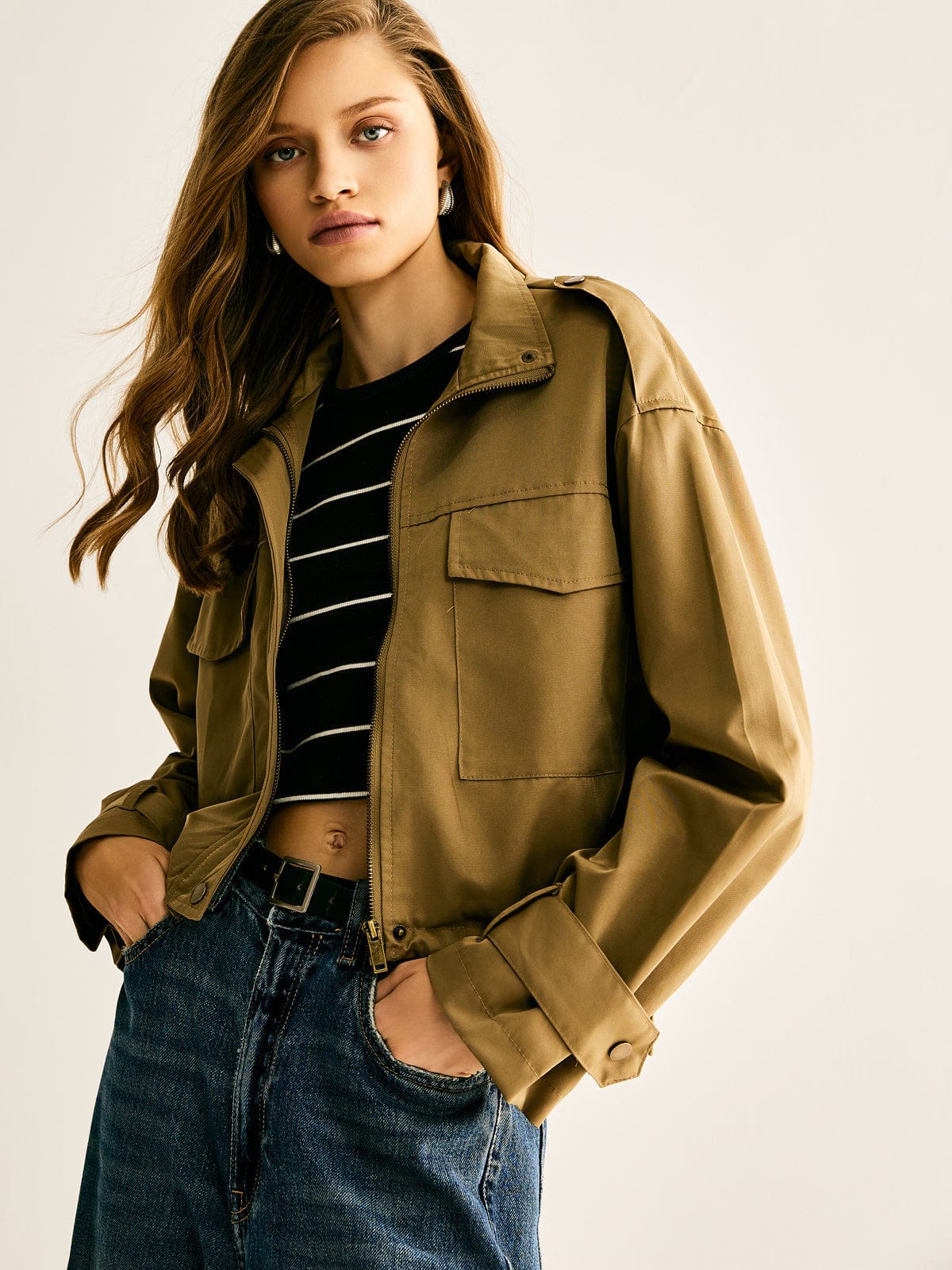 Street-wave Cropped Utility Jacket for Modern Urban Style Lightweight and Versatile for Trendsetters