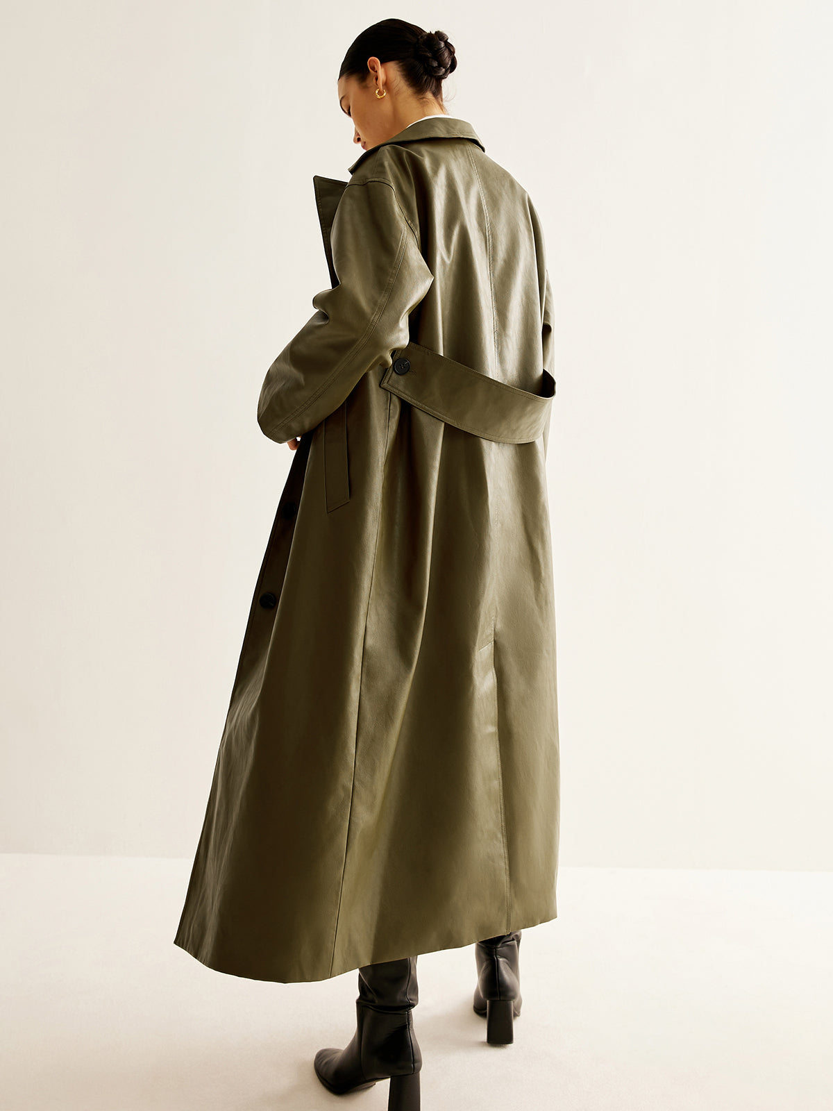 Street-Wave Vintage Green Long Faux Leather Coat For Women With Pockets Slit Front Timeless Charm