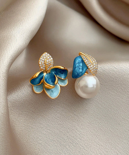 Magnifiques boucles d'oreilles à tige asymétriques en émail et zircon bleu cuivre - Street-Wave