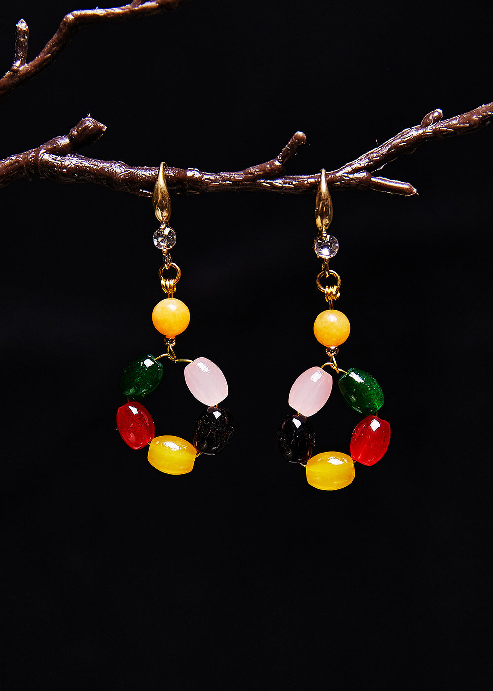 Magnifiques boucles d'oreilles pendantes en cire d'abeille fine avec pierres précieuses multicolores - Street-Wave