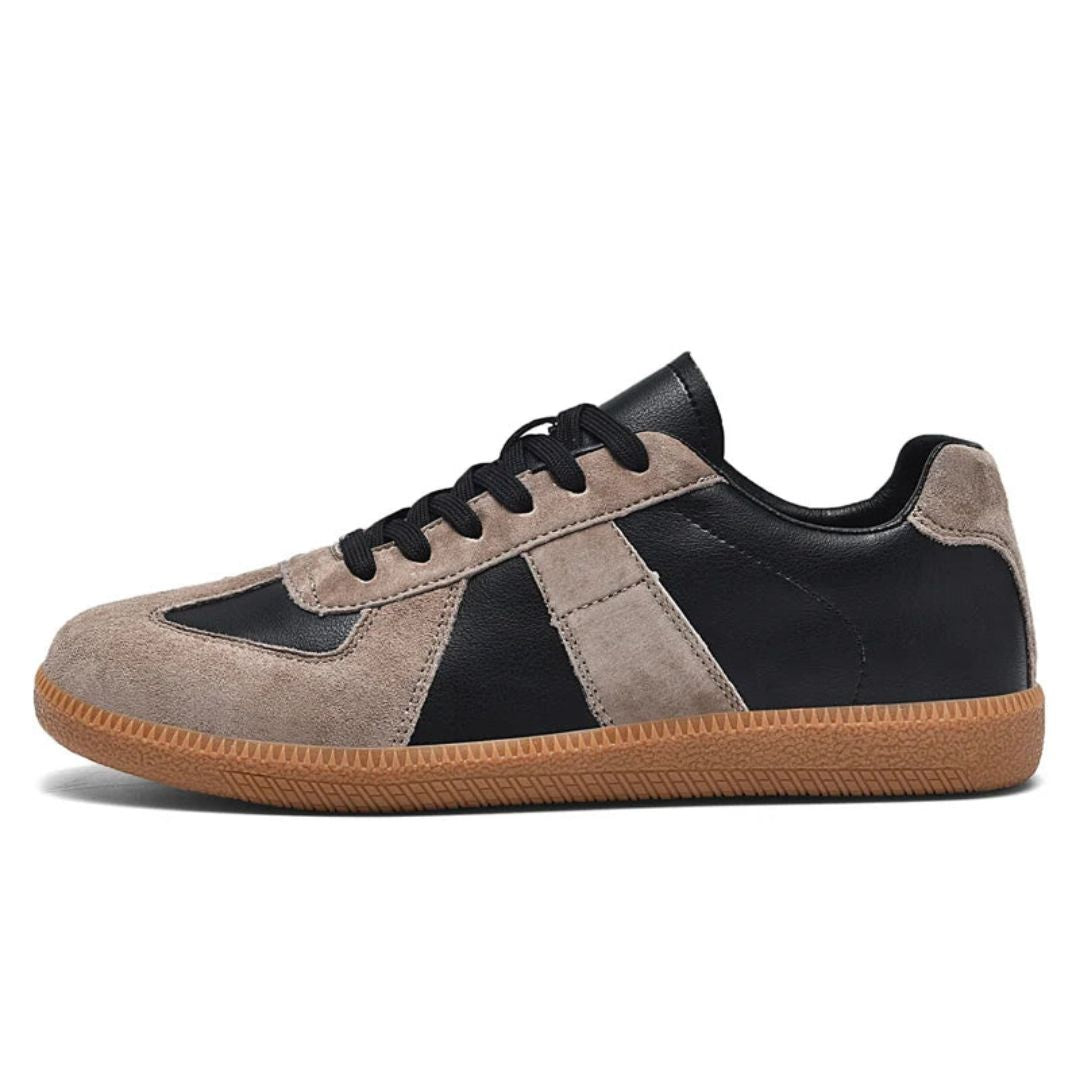 Beckett Classic Sneakers