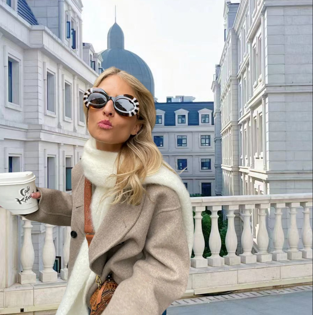 Street-wave Women Oversized Wool Jacket With Button Front For Everyday Comfort And Style