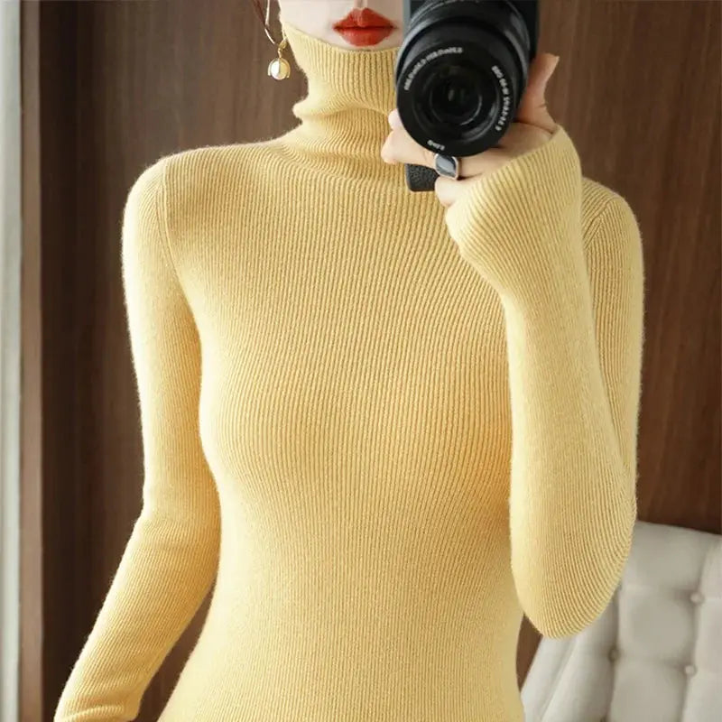 Street Wave Cozy Turtleneck Sweater for Women Soft Knit Relaxed Fit Stylish