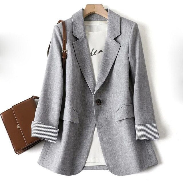 Street-Wave Premium Women Blazer For Ladies Elegant Modern Style Coat Crafted From Superior Materials