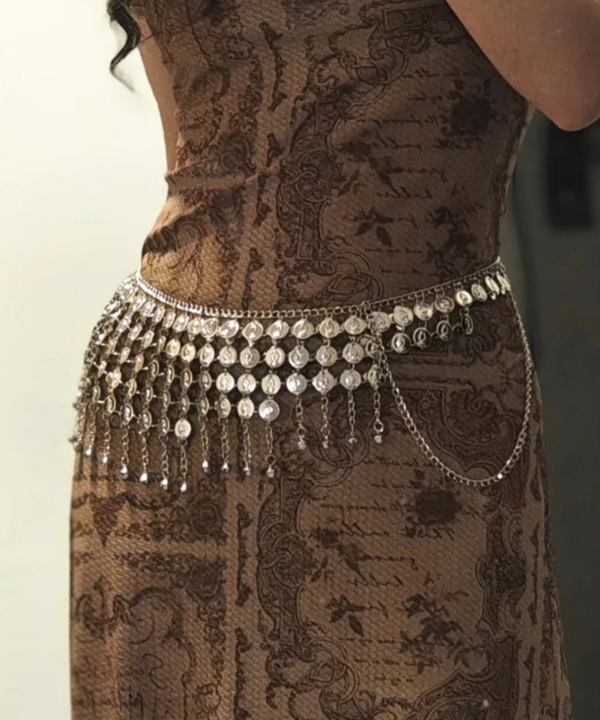 Chaîne de corps bohème en alliage blanc à paillettes et pompons - Street-Wave