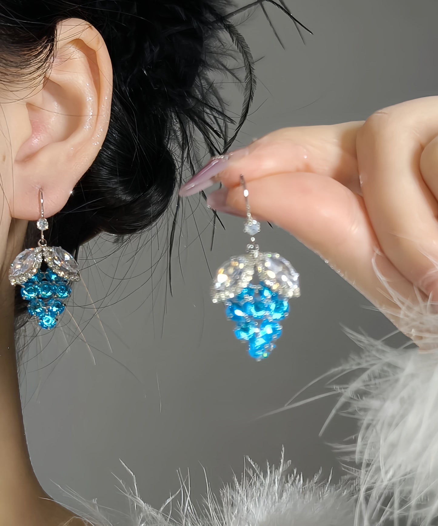 Boucles d'oreilles pendantes en argent sterling bleu et zircon, ornées de raisins. - Street-Wave