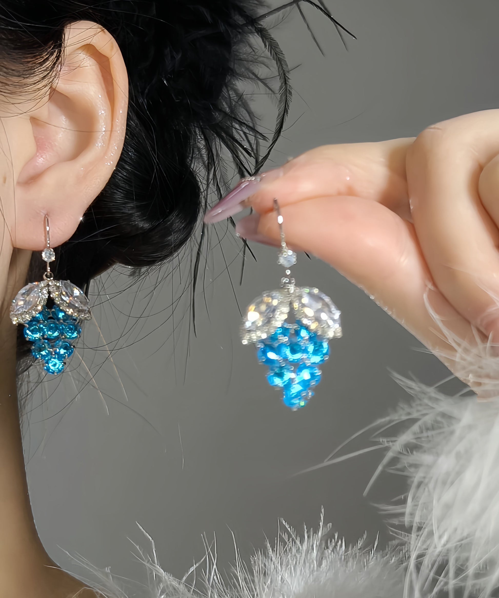 Boucles d'oreilles pendantes en argent sterling bleu et zircon, ornées de raisins. - Street-Wave