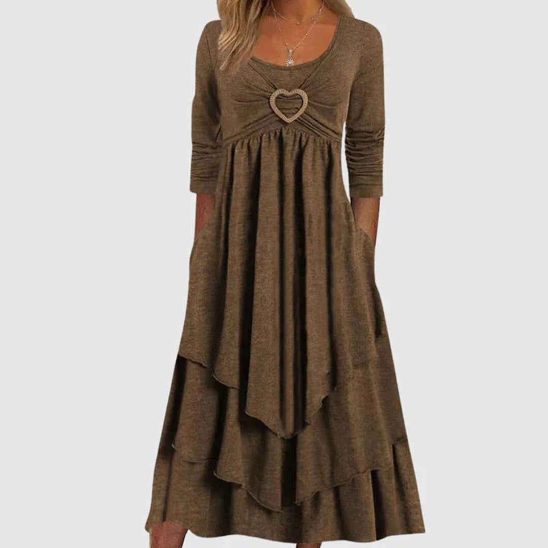 Street-Wave Womens Maxi Dress With Layered Design And Sweetheart Neckline