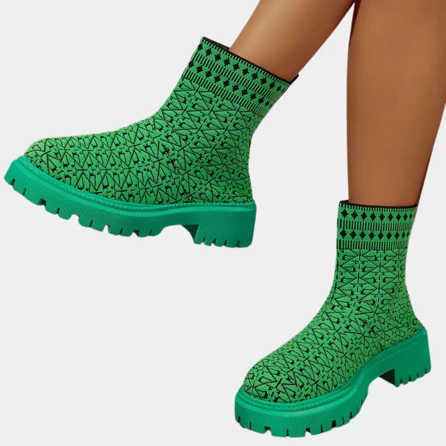 Street-Wave Women Knit Sock Boots With Trendy Pattern And Comfortable Lug-Sole Fit For Fashion-Forward Women