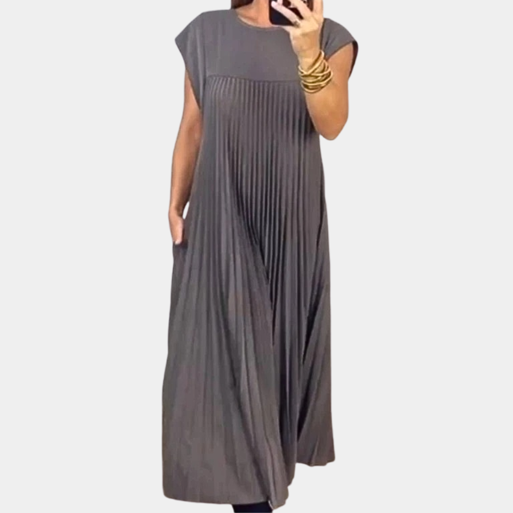Street-Wave Pleated Maxi Dress For Women With Airy Elegance