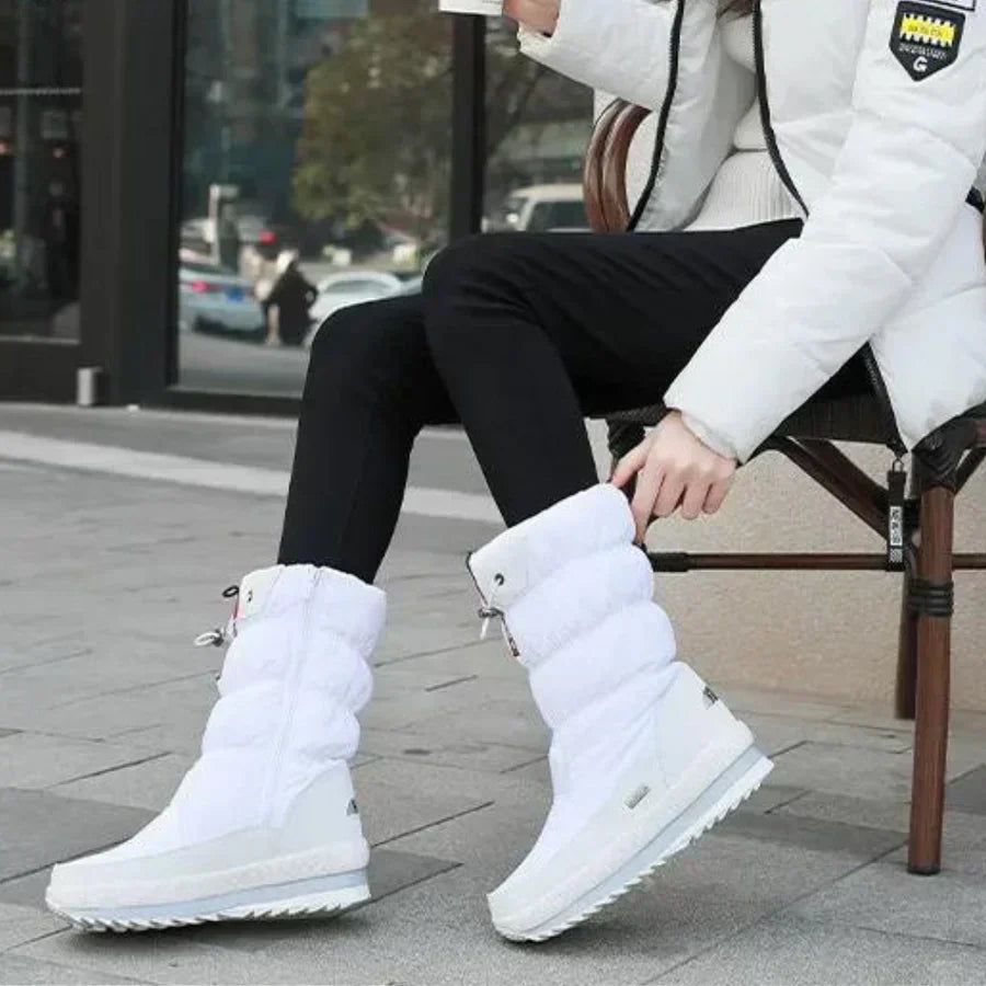 Streetwave Winter Boots For Women Cozy Fleece Lined Comfort In Durable Modern Puffer Design