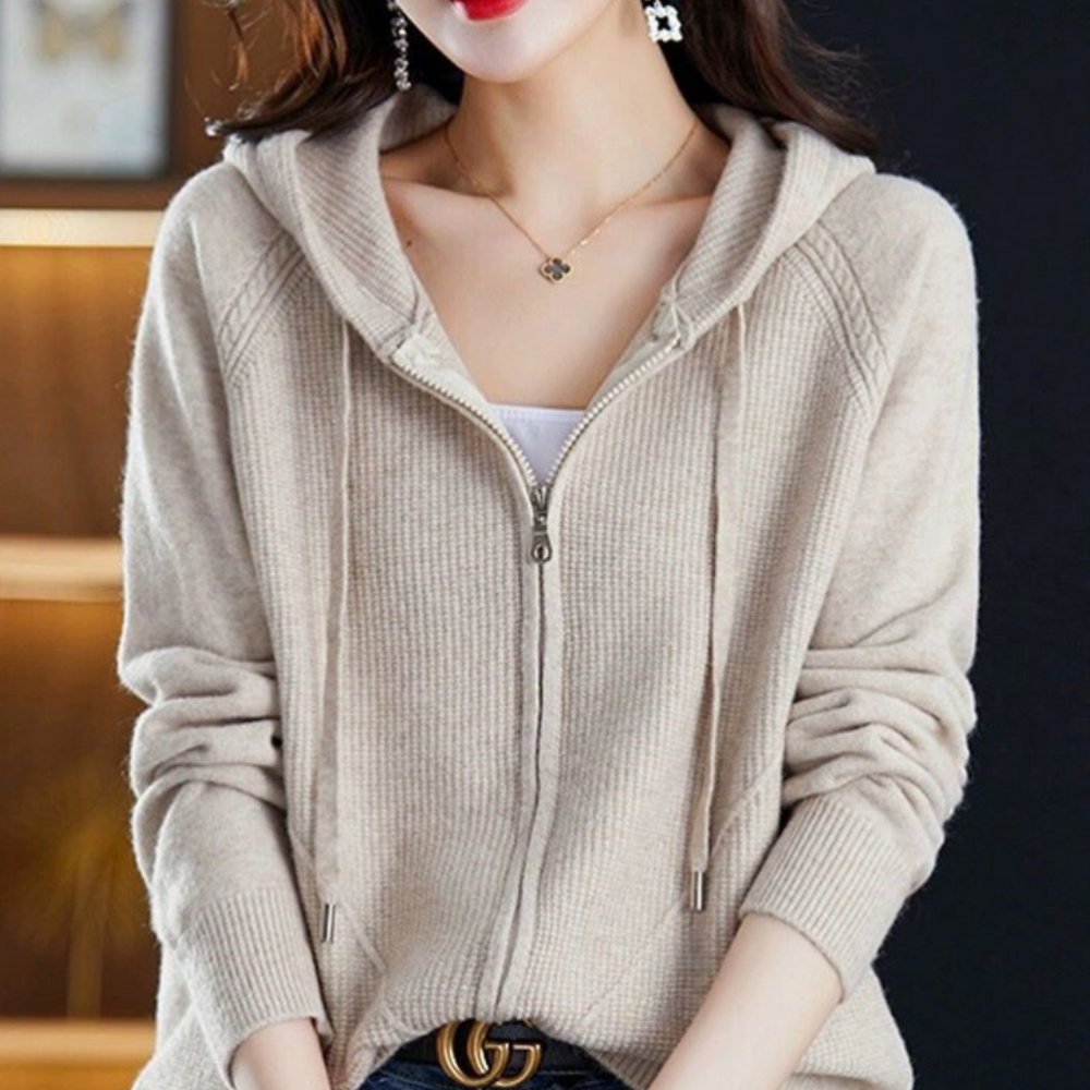 Streetwave Zip Cardigan In Soft Knit For Women Cozy Warmth Modern Everyday Essential