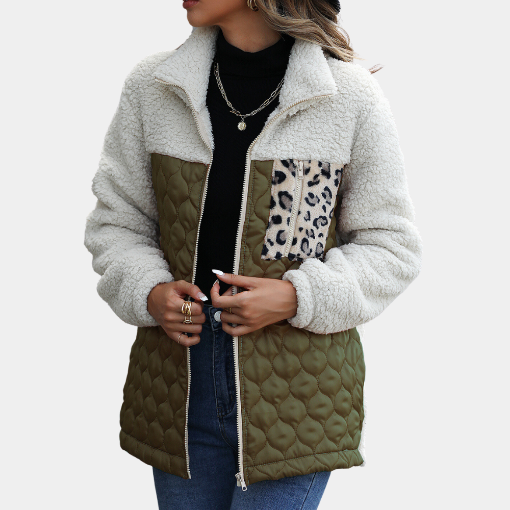 Street-Wave Plush Jacket Estefania For Stylish Women Warm Cozy Patchwork Leopard Detail
