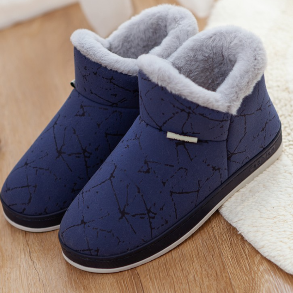 Streetwave Women Glossy Winter Boots With Cozy Warmth And Elegant Shine For Frosty Days
