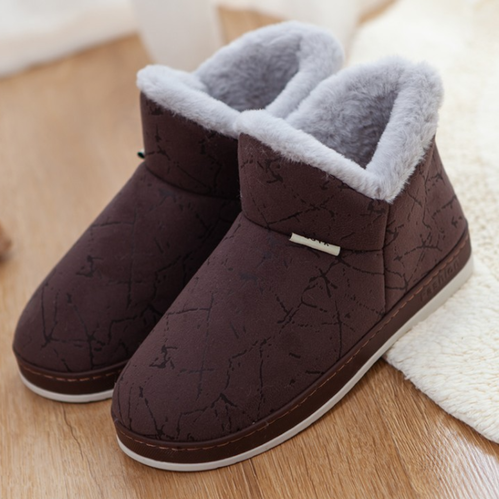 Streetwave Women Glossy Winter Boots With Cozy Warmth And Elegant Shine For Frosty Days