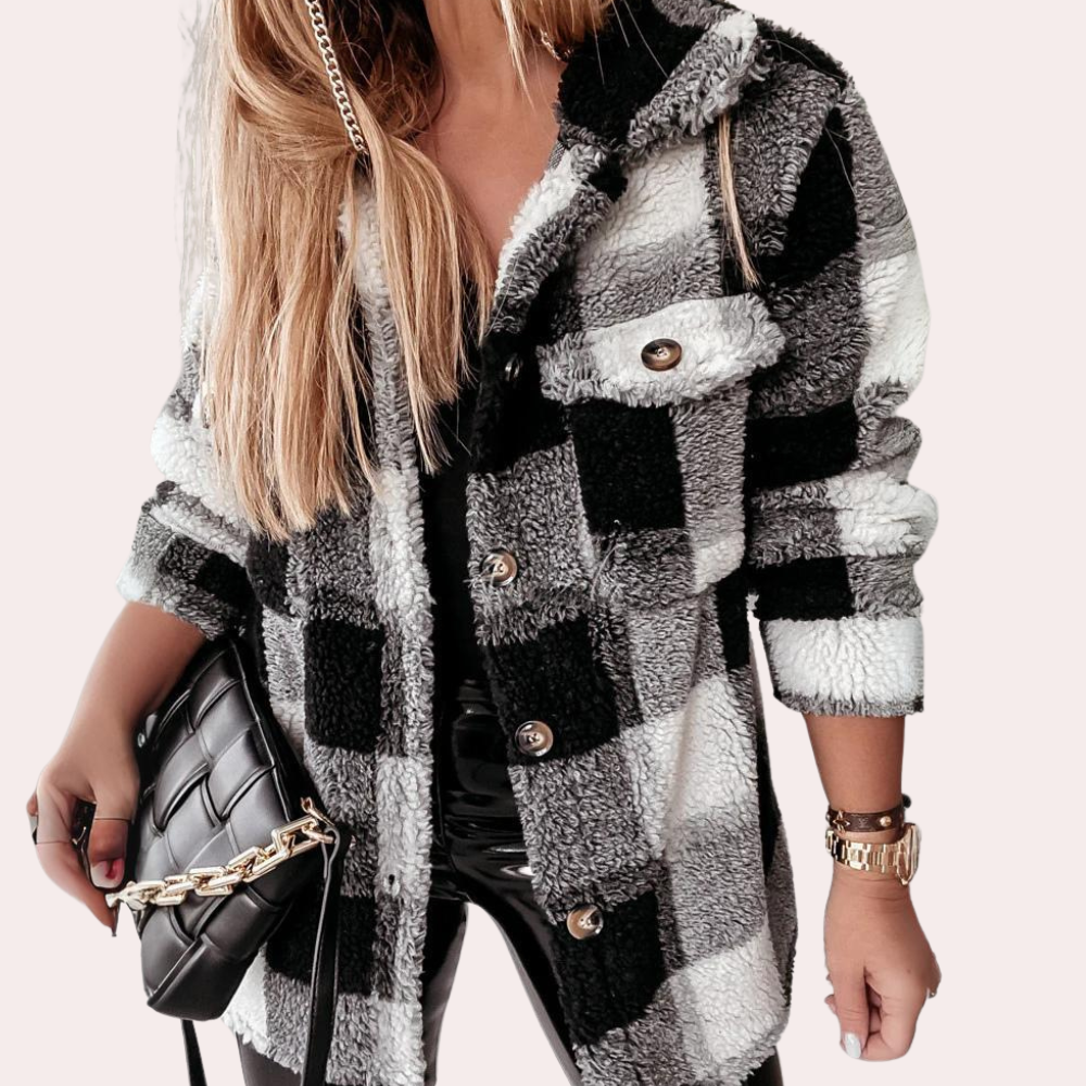 Arryn Classic Winter Jacket For Women Timeless Style With Warmth And Cozy Teddy Shearling Finish