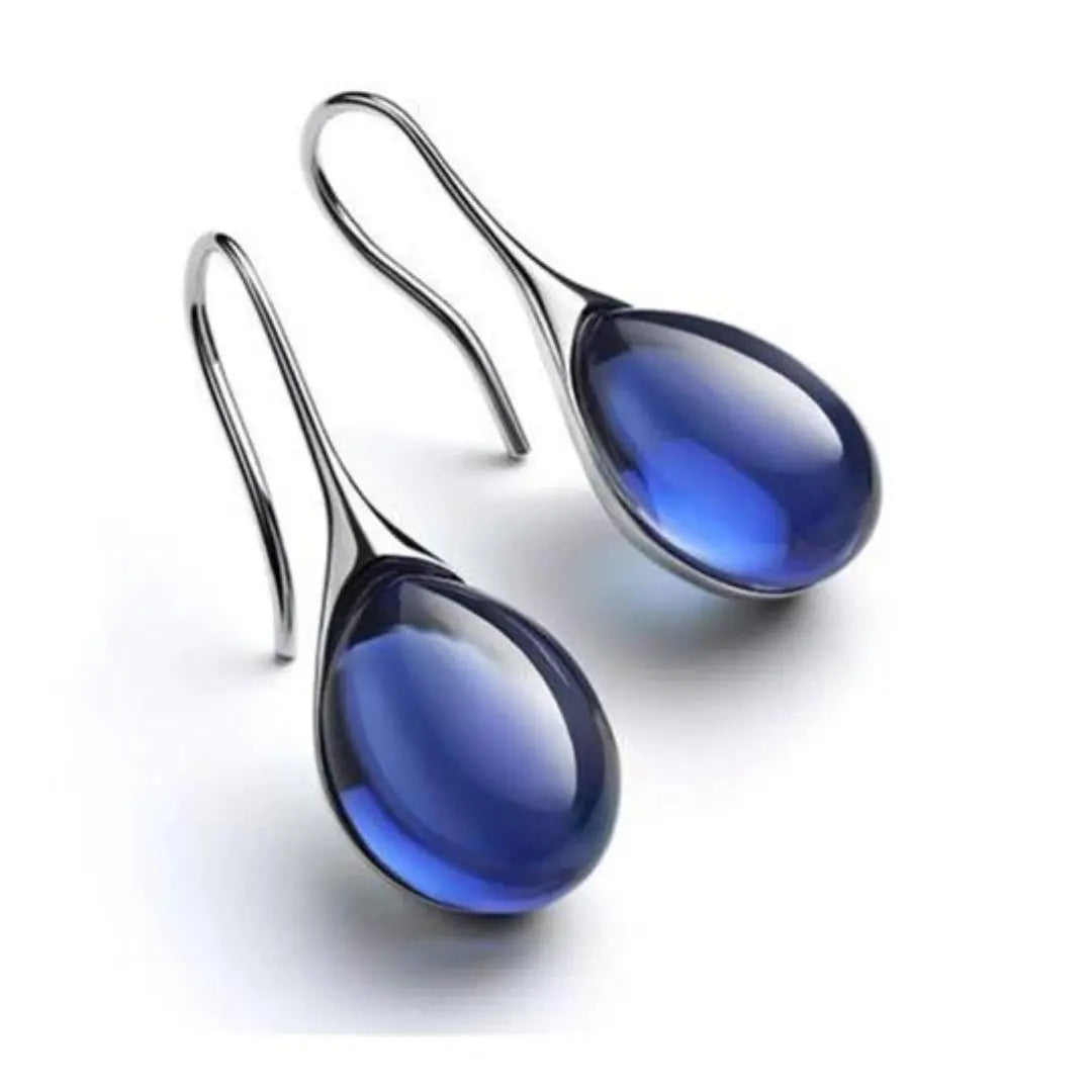 Street-Wave Denise Teardrop Earrings Lightweight Gold Resin for Everyday Chic