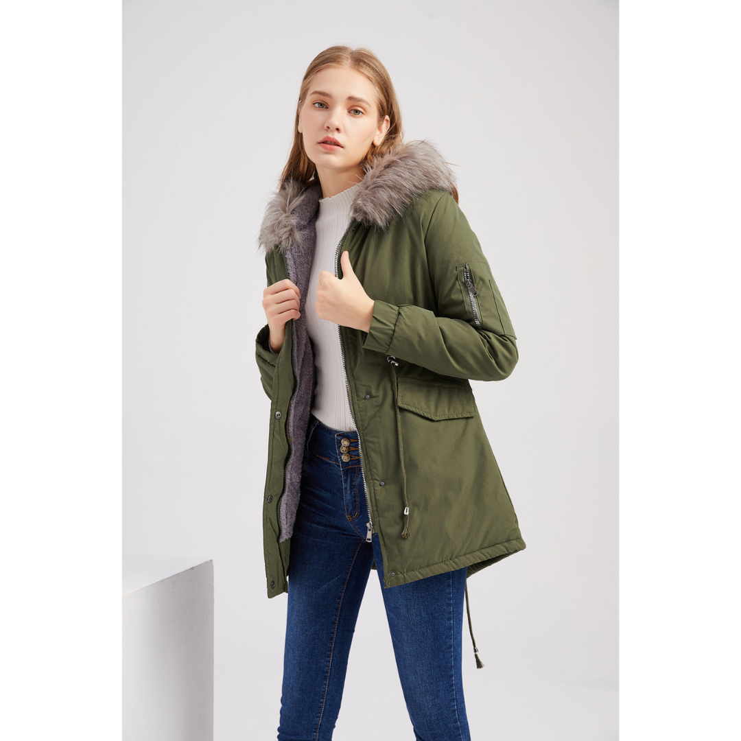 Street Wave Women Hooded Winter Parka With Faux Fur Trim For Cozy Warmth In Cold Weather