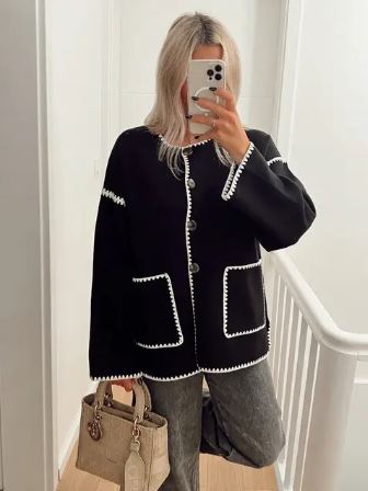 Street-wave Cashmere Coat For Women With Pockets Lightweight Elegant Layering Round Neck