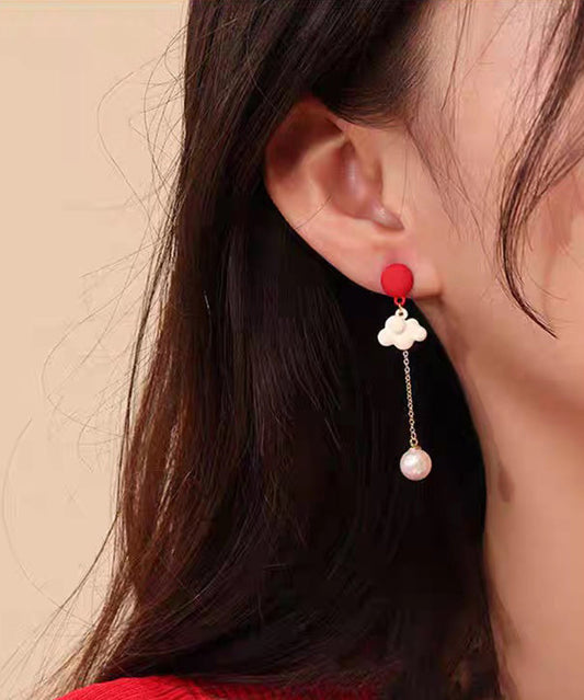 Boucles d'oreilles pendantes asymétriques en alliage rouge de style chinois avec pampilles et nuages ​​de bon augure - Street-Wave