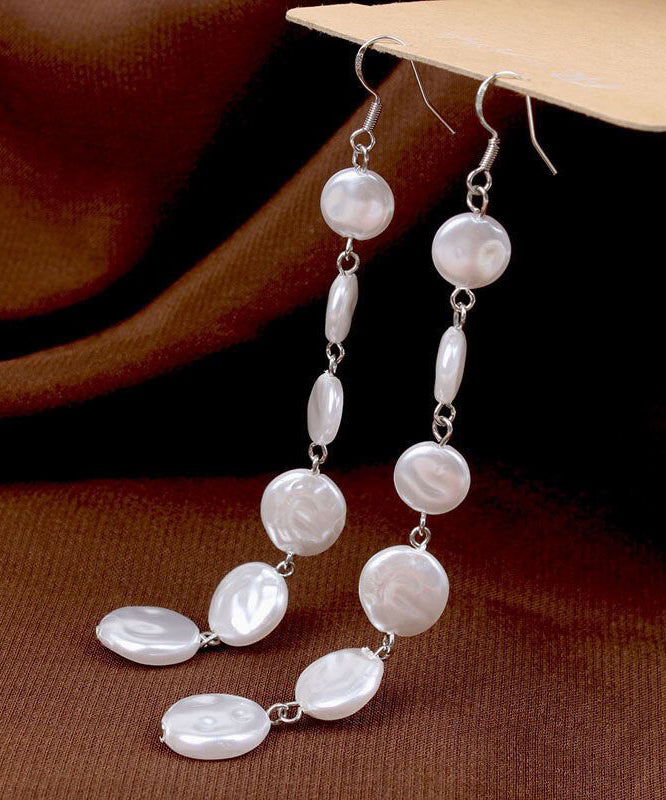 Boucles d'oreilles pendantes élégantes en argent sterling avec perles blanches - Street-Wave