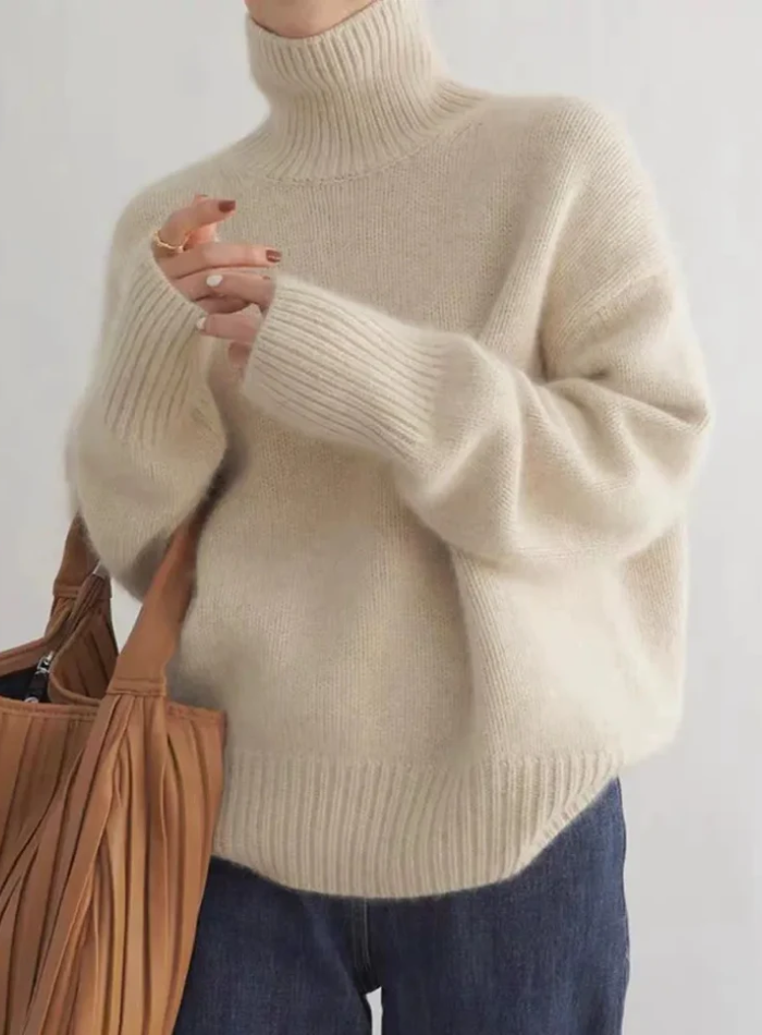 Women's Turtleneck Sweater with Soft Fabric and Cozy Fit