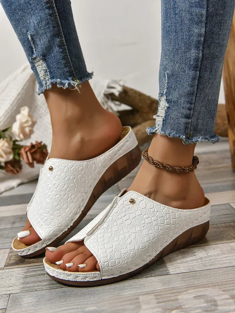 Street-Wave Croc-Embossed Wedge Sandals For Women Comfort All Day