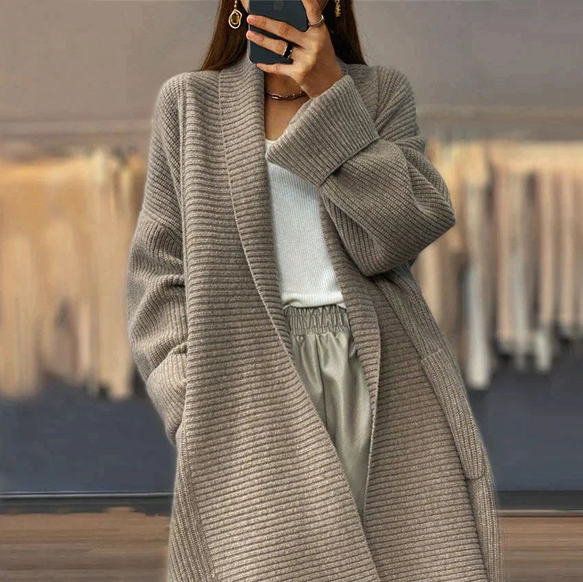 Street-wave Cozy Vintage Cardigan For Women - Thick Knit, Warm Comfort, Relaxed Fit