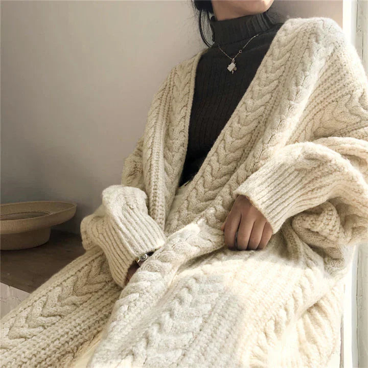 Street-wave Cozy Knit Vest for Women - Oversized Chunky Cable Knit Lounge Essential