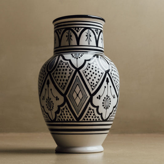 Fez Noir Vase - Handcrafted Moroccan Decor - Street-Wave