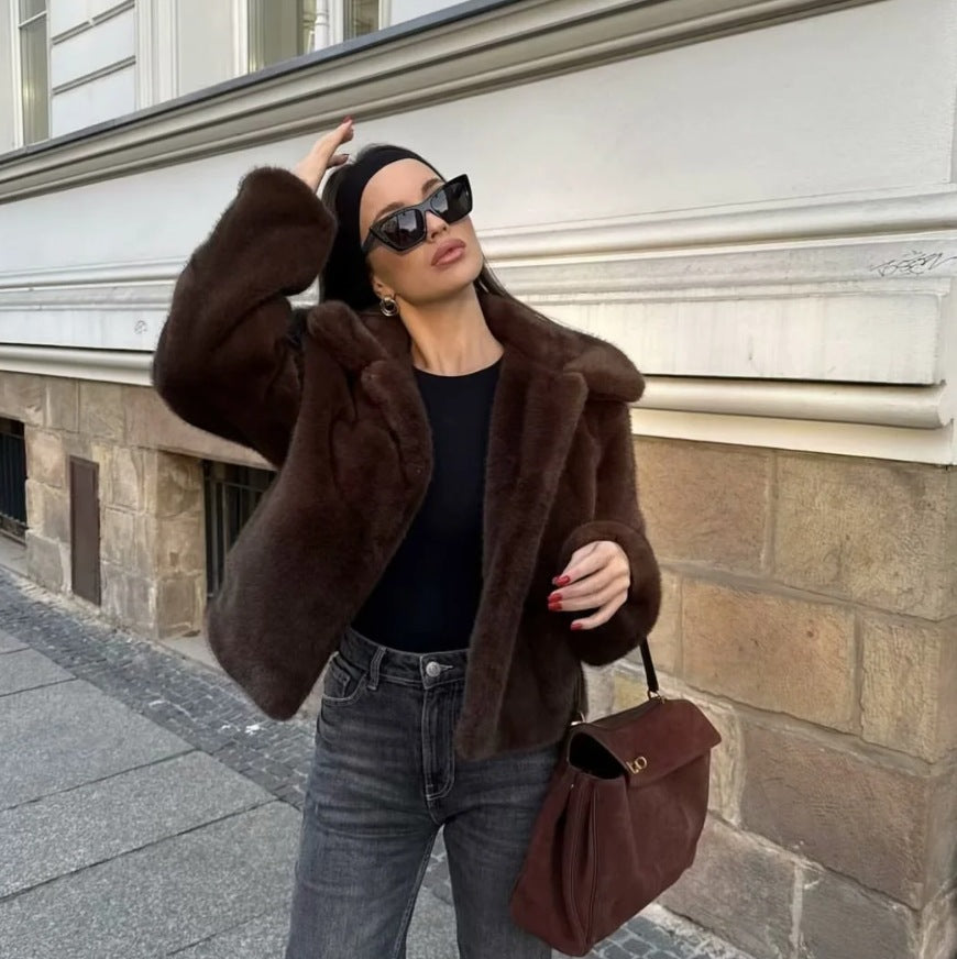 Street Wave Faux Fur Coat With Collar Brown Look For Women Warm Short Jacket Fashionable Street Style