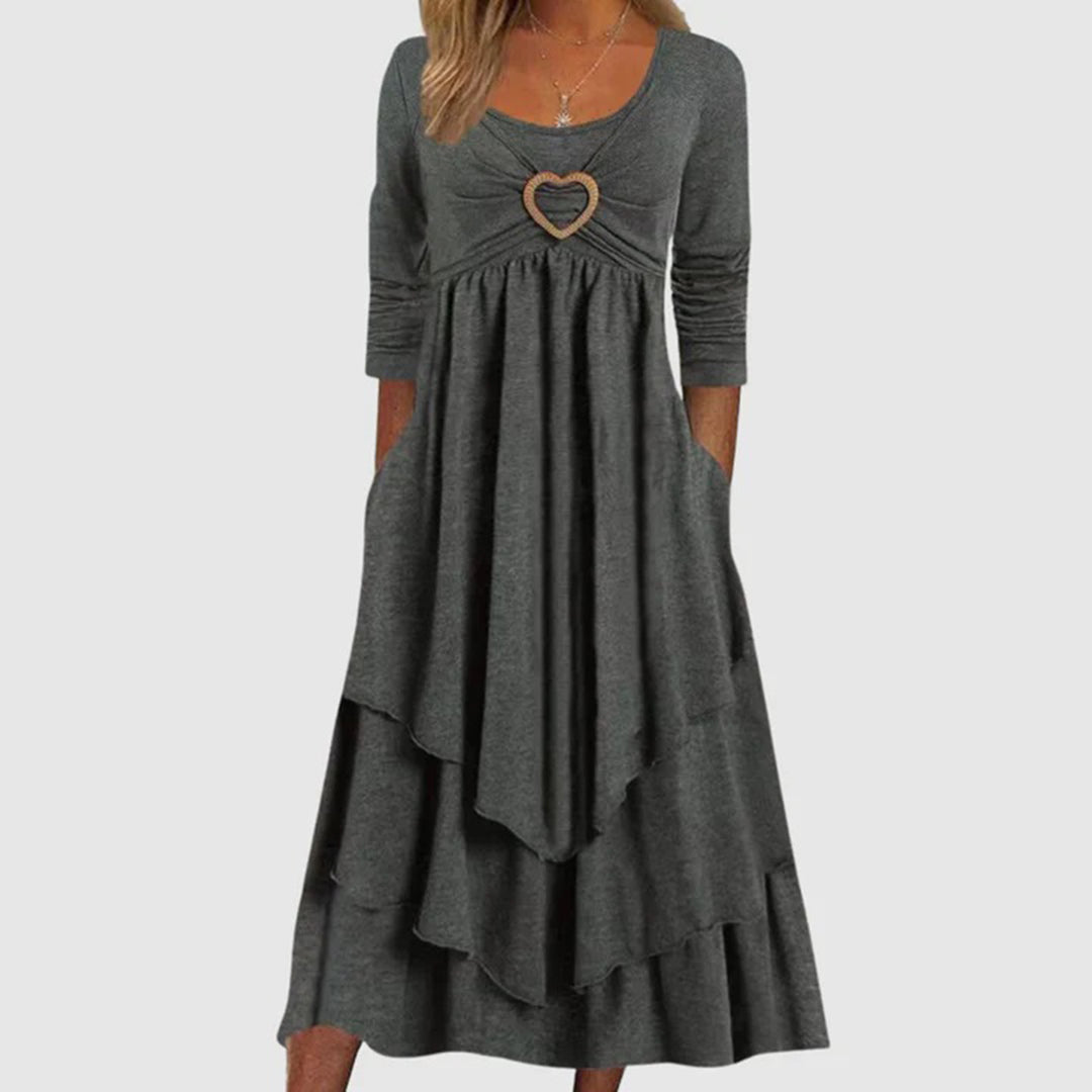 Street-Wave Womens Maxi Dress With Layered Design And Sweetheart Neckline