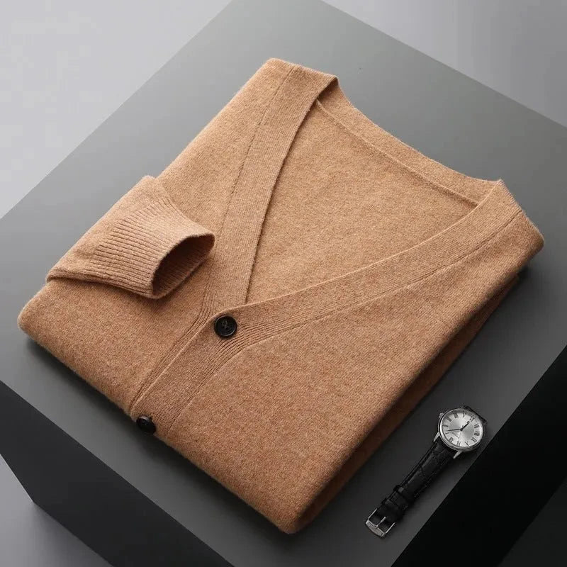 David Classic V-Neck Wool Cardigan