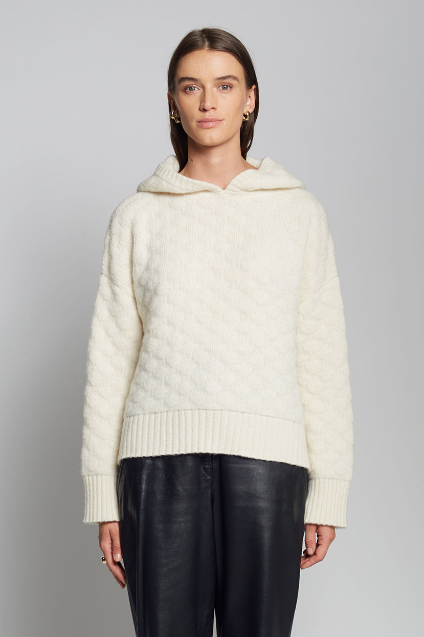 Street-wave Cozy Knit Hoodie For Women Ultra Soft Comfort Modern Look Versatile Everyday Essential