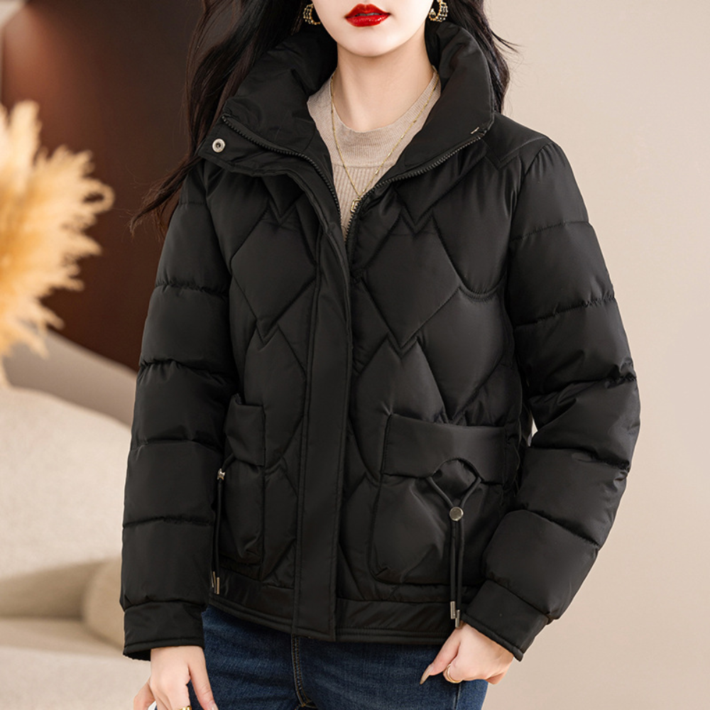 Street-Wave Luxurious Womens Quilted Winter Jacket With Premium Insulation And Timeless Style