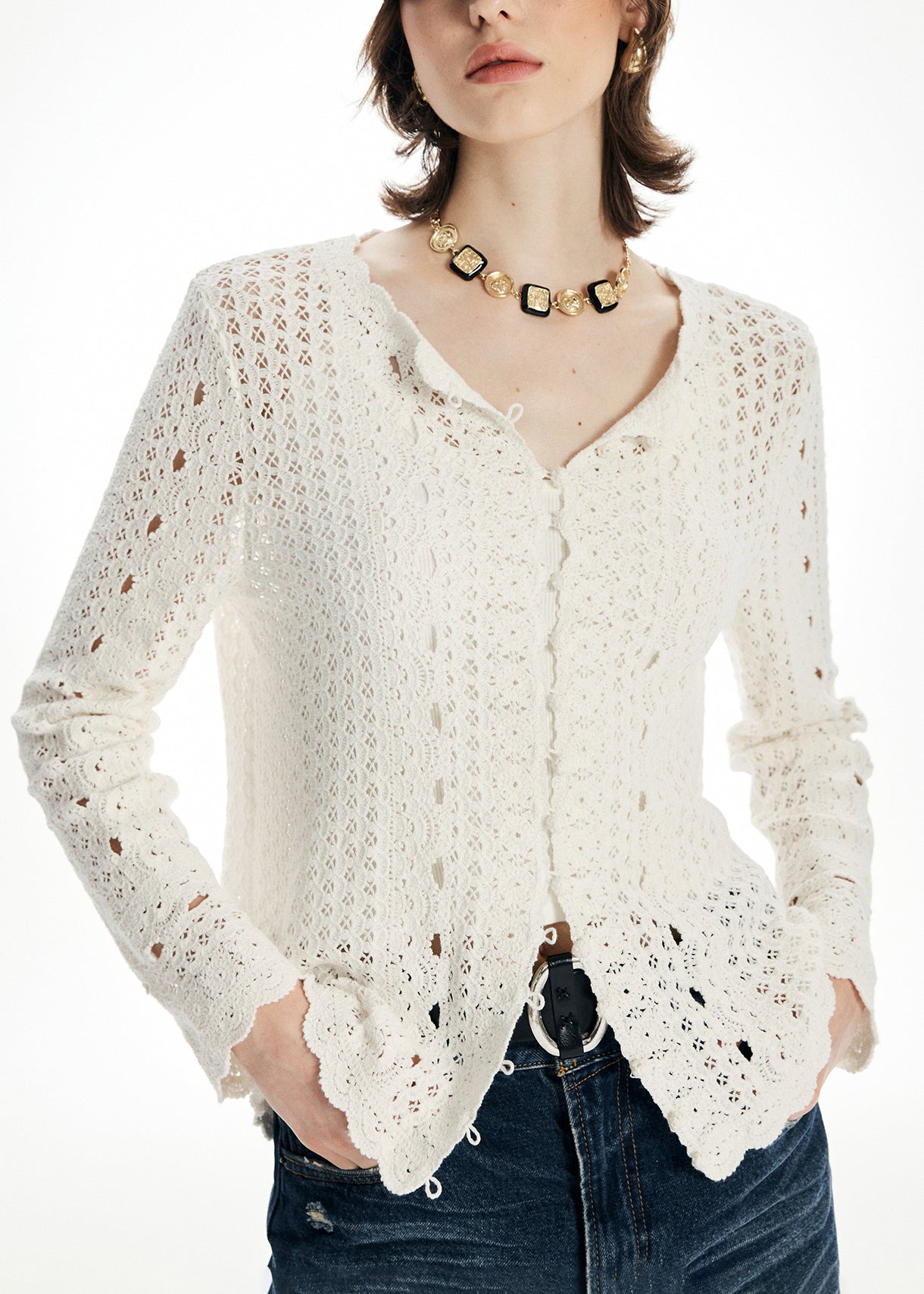 Élégant cardigan beige à col rond et ajouré en tricot pour l'automne - Street-Wave