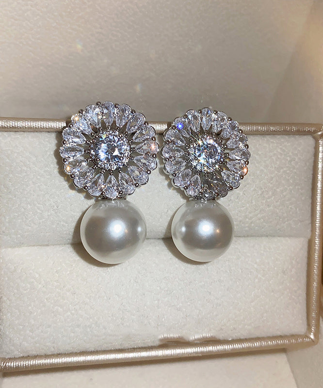 Boucles d'oreilles pendantes élégantes en soie, cuivre, zircon et perles - Street-Wave