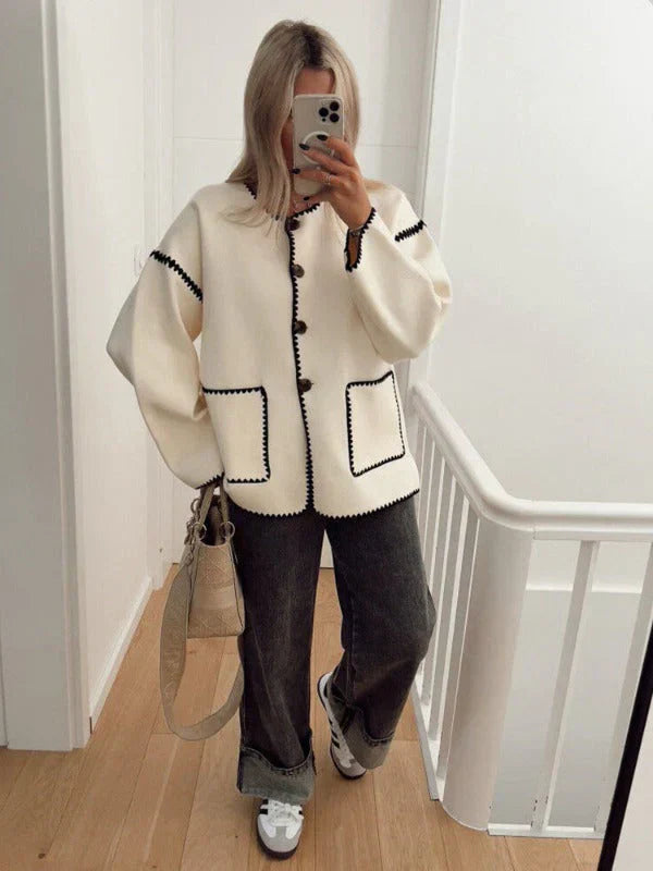 Street-wave Women Autumn Jacket Chic Timeless Style with White Decorative Trim for Modern Fashionistas