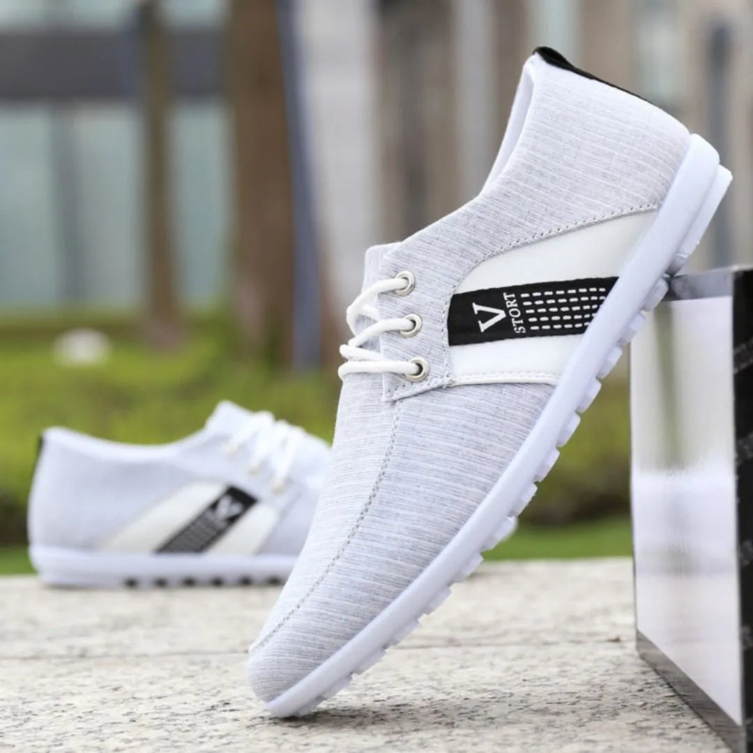 Street-Wave Renzo Horizon White and Gray Sneakers With Cushioned Interior and Low Cut Design