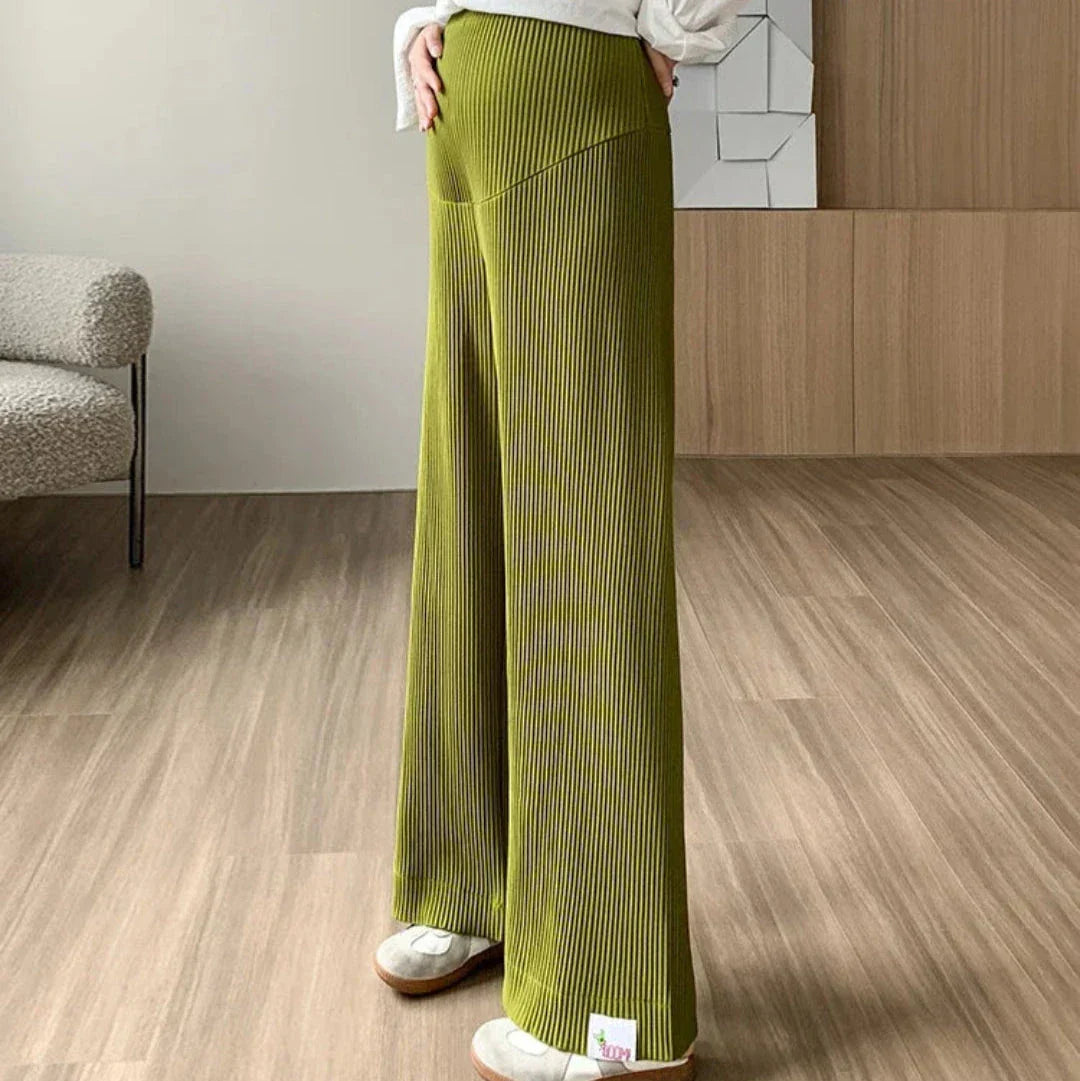 Erich Ribbed Comfort Pants