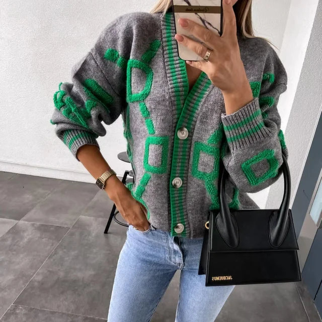 Street-Wave Button Front Knit Cardigan Sweater For Modern Women Cozy Warmth And Everyday Style