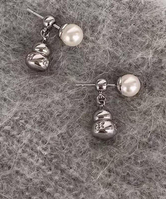 Boucles d'oreilles à tige en argent sterling avec perles grises fines - Street-Wave