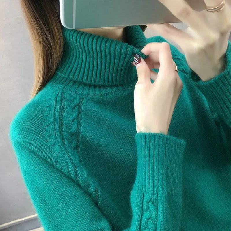 Street Wave Classic Wool Blend Turtleneck Sweater For Women Warm Cozy Timeless Style
