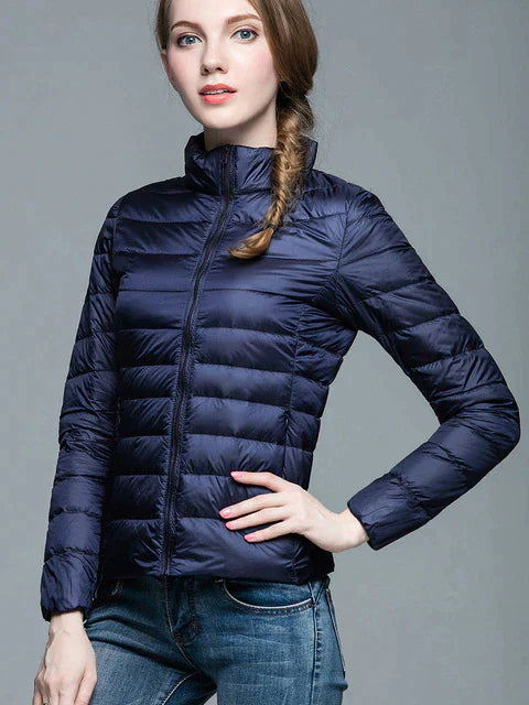 Street Wave Down Jacket Women Ultralight Warmth Sleek Modern Style for Everyday Essential
