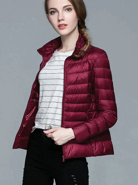 Street Wave Down Jacket Women Ultralight Warmth Sleek Modern Style for Everyday Essential