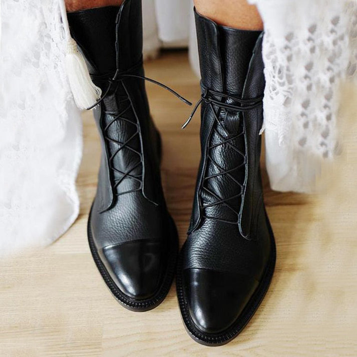 Street-wave Leather Boots For Women Timeless Style Durable Travel Ready Comfort Everyday