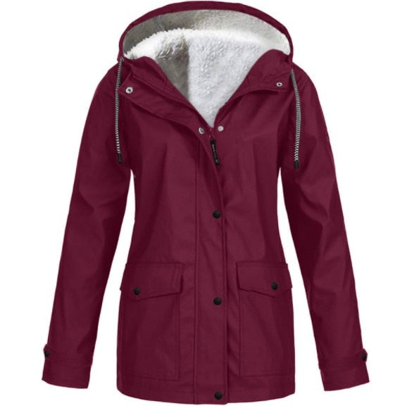 Street Wave Outdoor Jacket Waterproof Windproof With Soft Lining For Outdoor Enthusiasts
